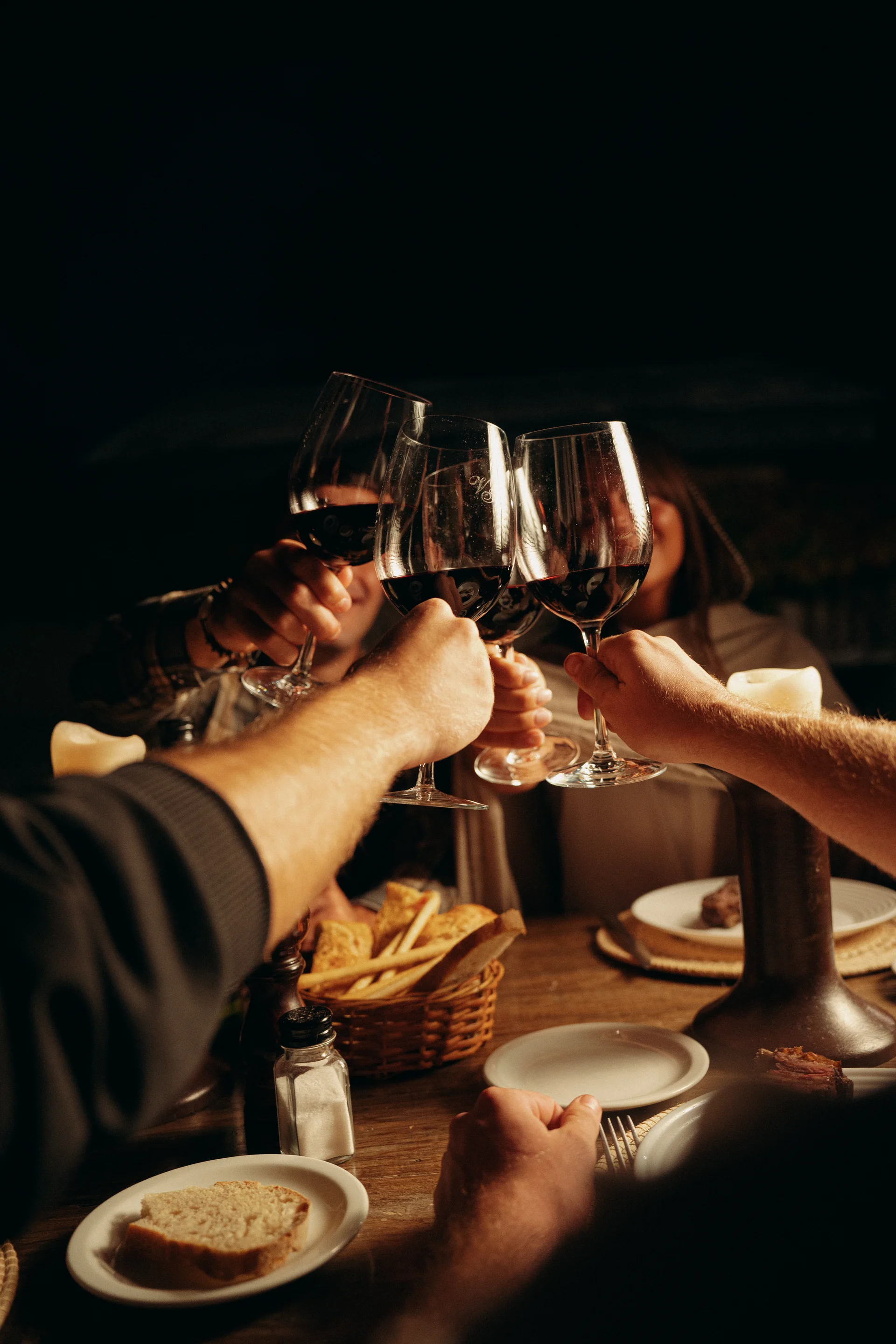Brindis nocturno en Abrasa Viva